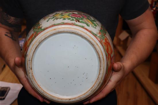 A Cantonese famille rose jardiniere, 19th century, diameter 30cm